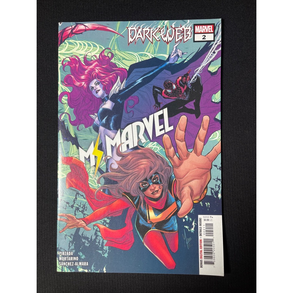 Marvel Dark Web Ms Marvel Kamala‎ Khan Hellcat Comic Book Lot